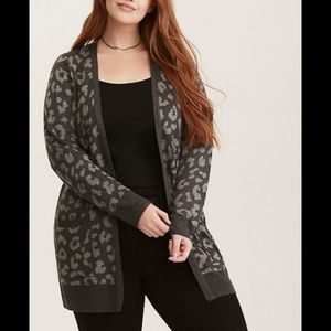 Torrid LEOPARD PRINT OPEN FRONT CARDIGAN size 1